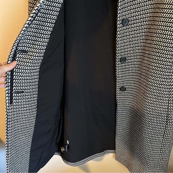 Ann Taylor Black and White Tweed Single Breasted 3/4-Sleeve Jacket Size Medium - Picture 4 of 15